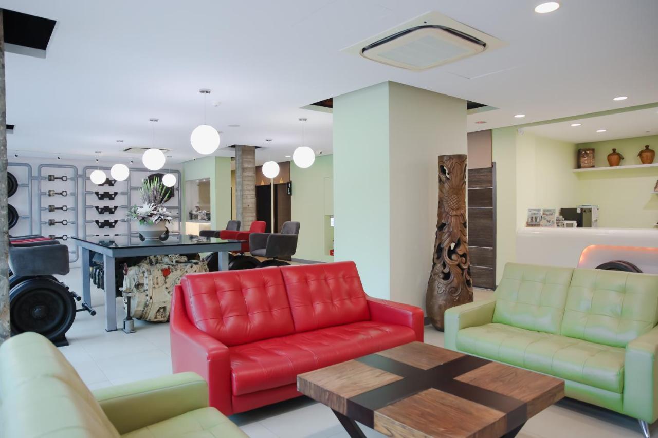 823 Tourist Hotel Jinhu Esterno foto