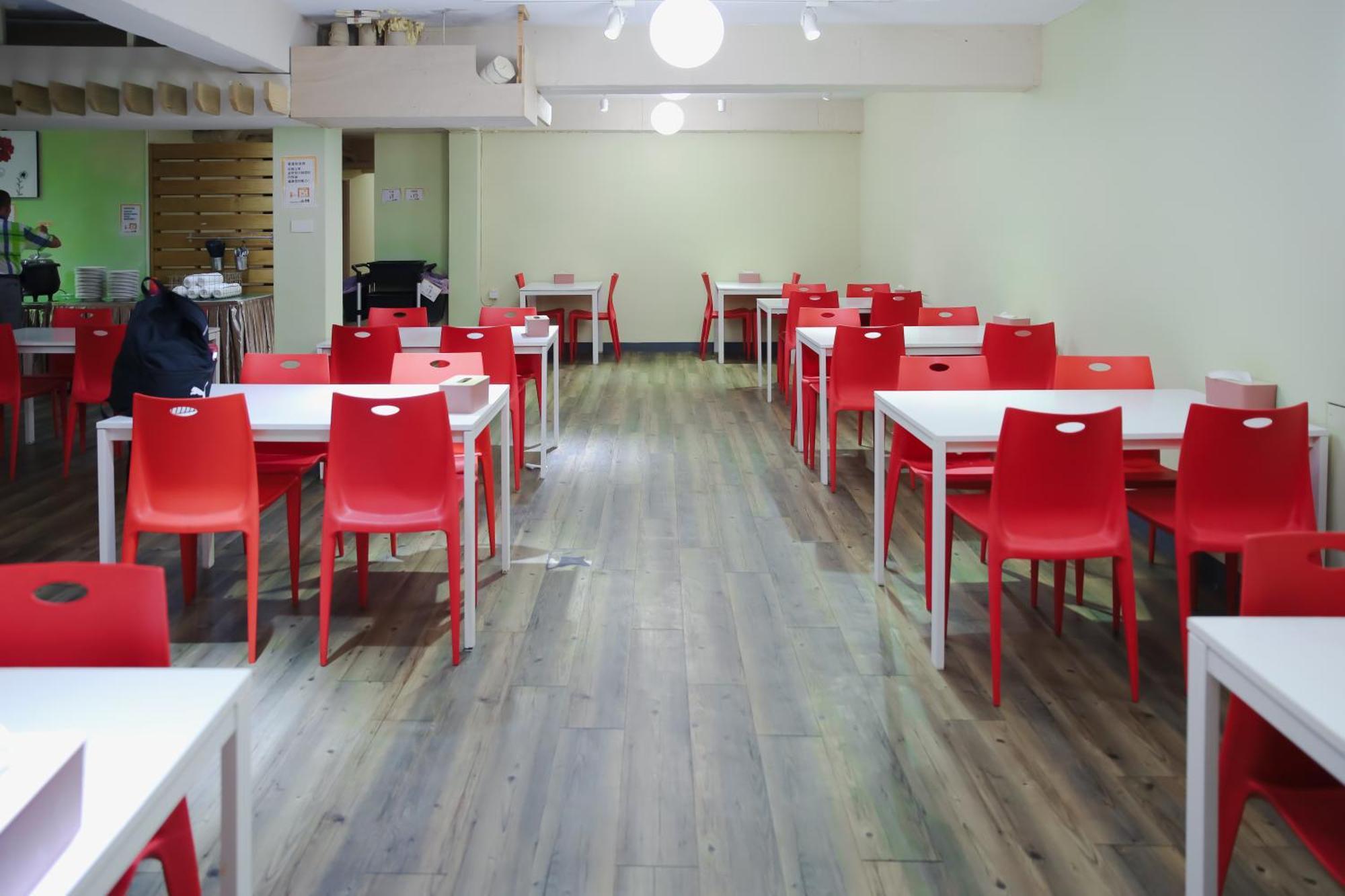 823 Tourist Hotel Jinhu Esterno foto
