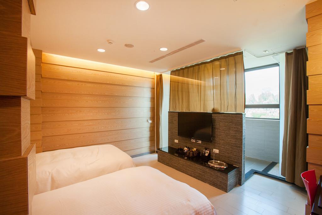 823 Tourist Hotel Jinhu Esterno foto